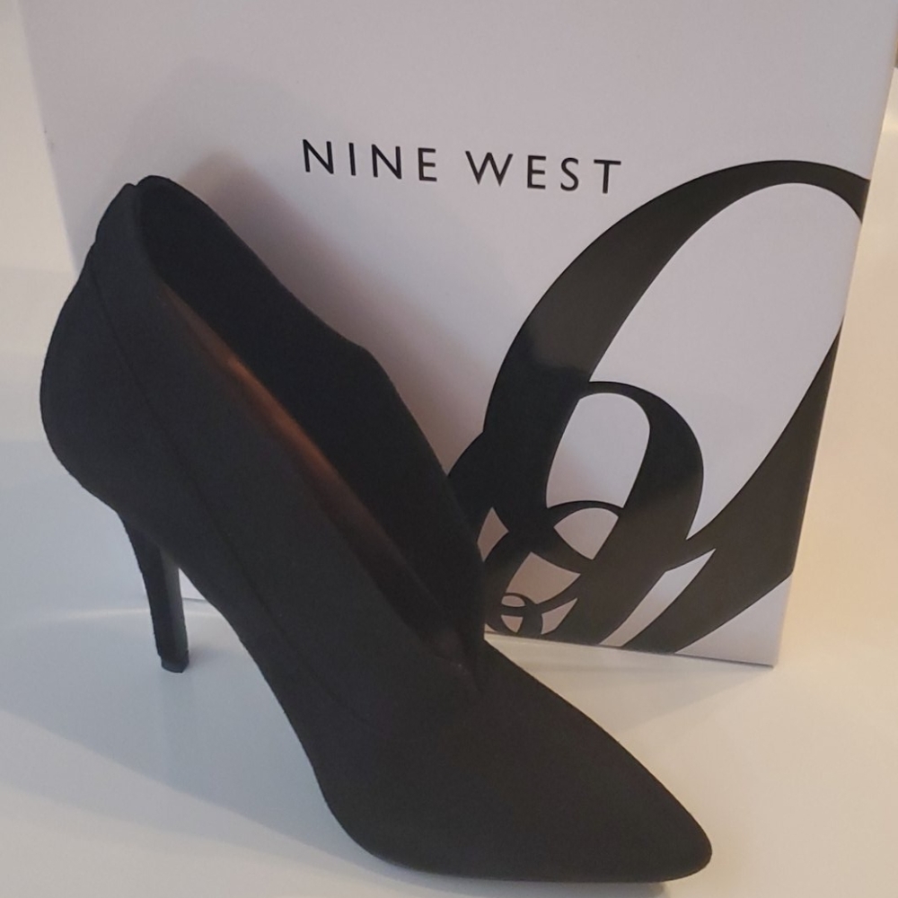 Nine West Women's Heel Booties, size 8M